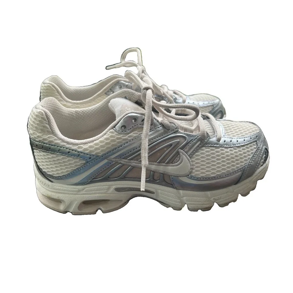 Nike V2K Run Premium Women Size 8 Light Bone Viotech Running shoes Low top